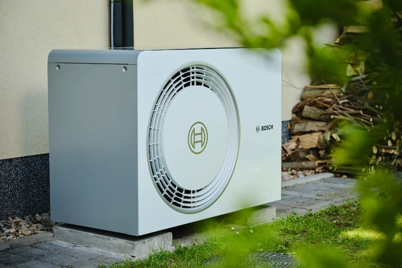 Bosch Compress 6800i AW Luft-Wasser-Wärmepumpe